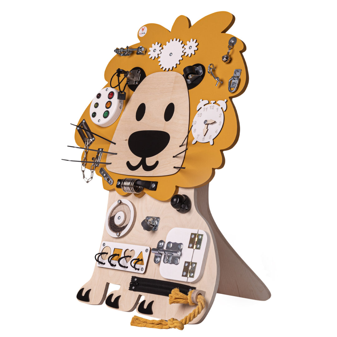 tablica manipulacyjna lew safari drewniana sensoryczna montessori stojak